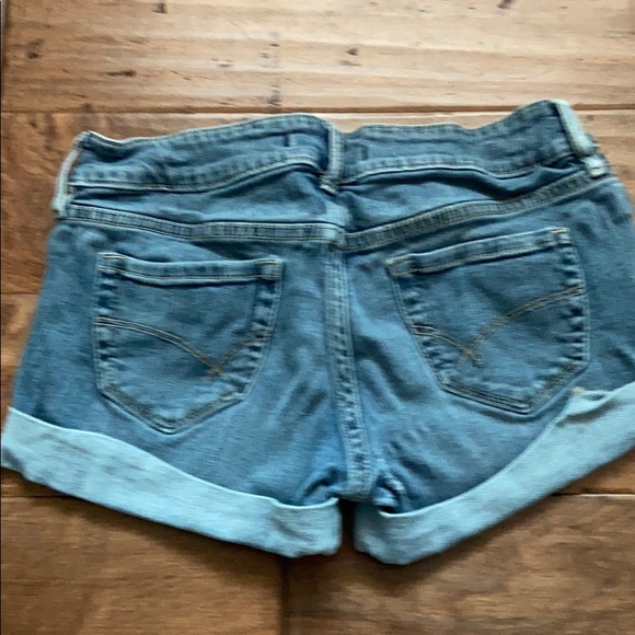 Shorts - Picture 2 of 2